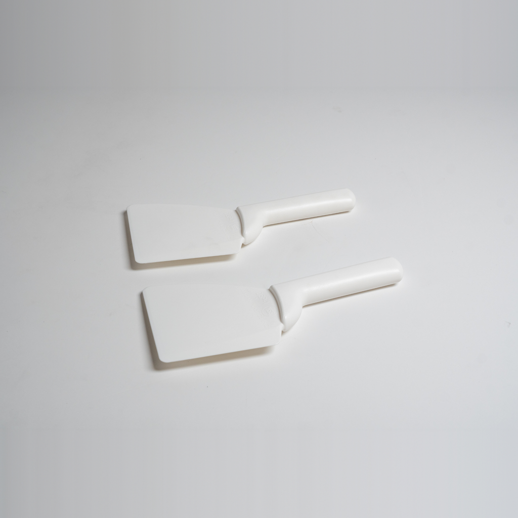 DoughMate® EZ-Lift™ Dough Scraper - 2 Pack